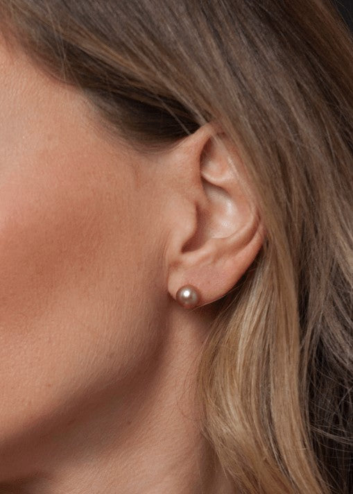 pink pearl stud earrings